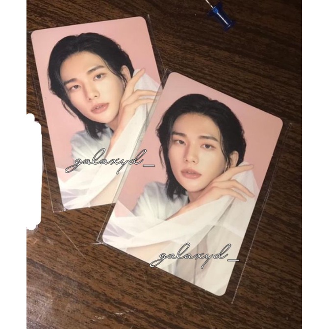 pc nacific skz hyunjin round 5 hj r5, pair 1 random photocard noeasy/christmas evel concept glitter 