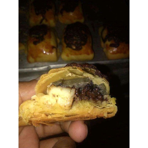 

Bolen pisang coklat