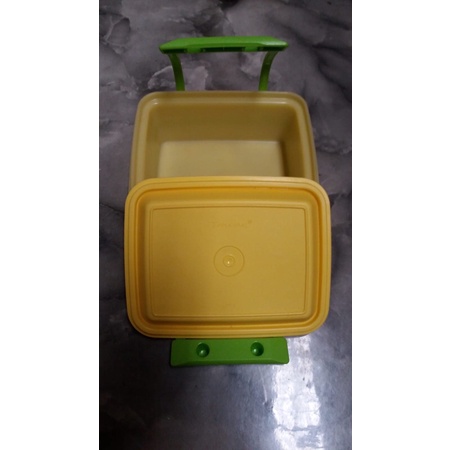 TUPPERWARE TEPAK MAKAN
