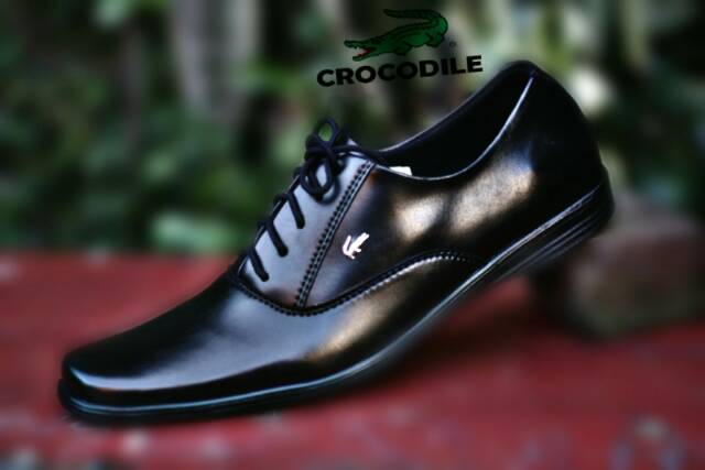 BEST SELLER/ SEPATU PRIA CROCODILE KERJA FORMAL KANTOR HITAM