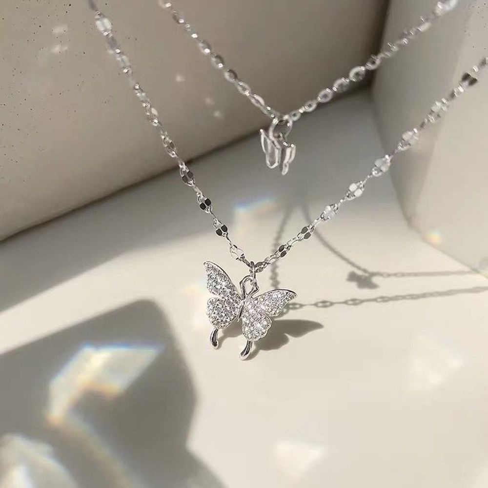 Kalung Rantai Klavikula Desain Kupu-Kupu Ganda Bahan Sterling Silver Untuk Wanita