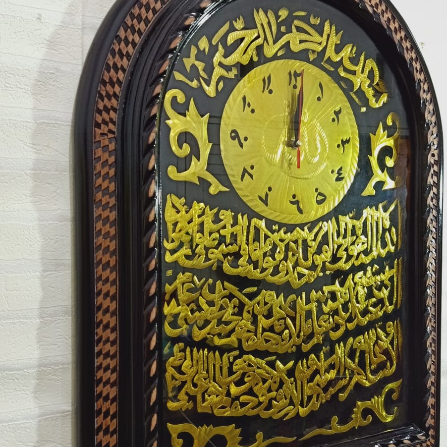 Jam Dinding Kaligrafi DIY Kayu Jati Ukir Setengah Oval Unik Dekorasi Dinding Ruangan Rumah Klasik