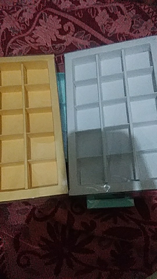 Box Coklat Sekat 15 (5x3) Sdh Jadi Kotak