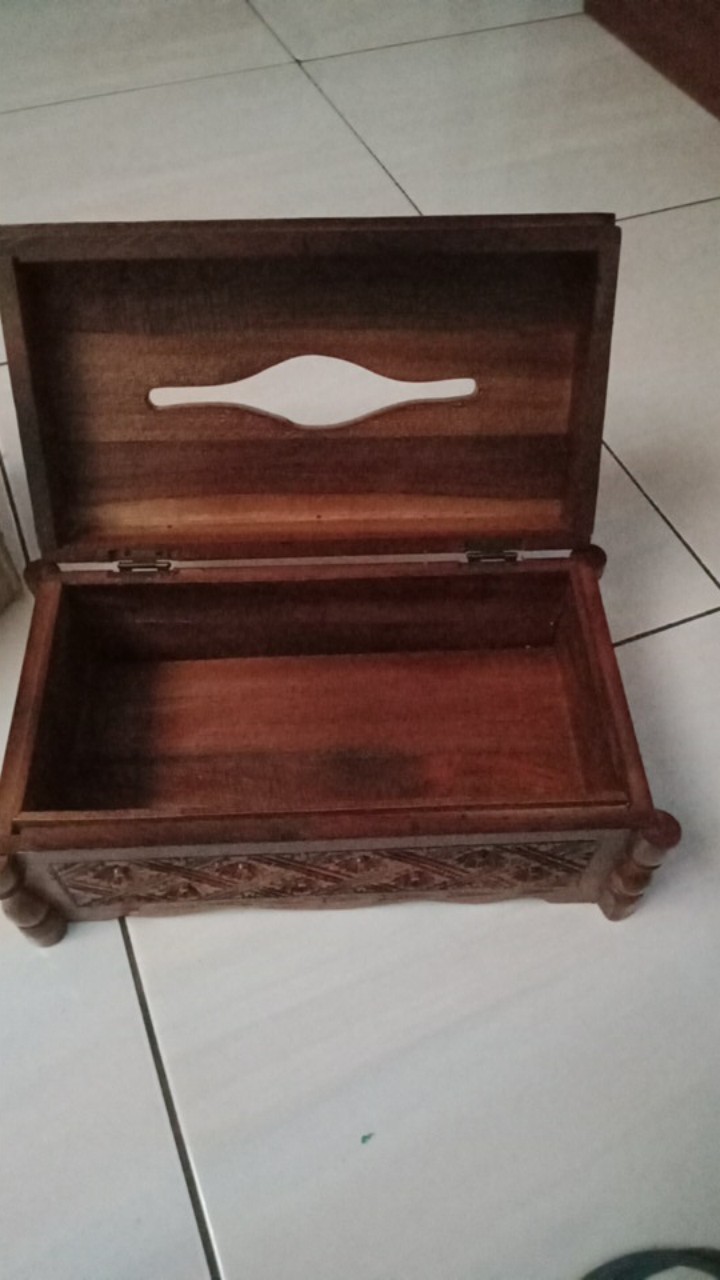 Kotak Tisu Ukir Batik Kayu Jati