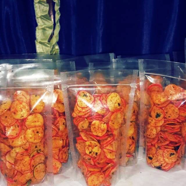 

Kerupuk seblak kering