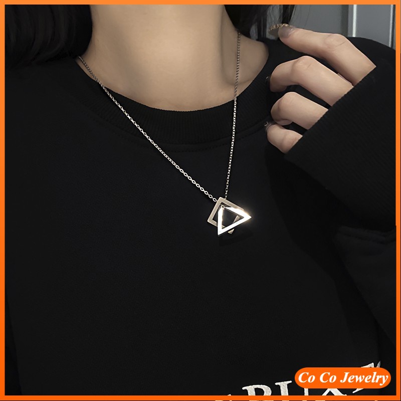 Kalung Rantai Liontin Segitiga Geometris Bahan Titanium Steel Gaya Hip Hop Korea Untuk Wanita