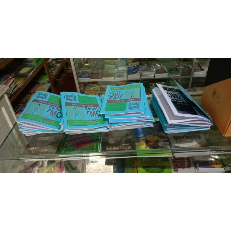 Buku bekal MC berbagai acara