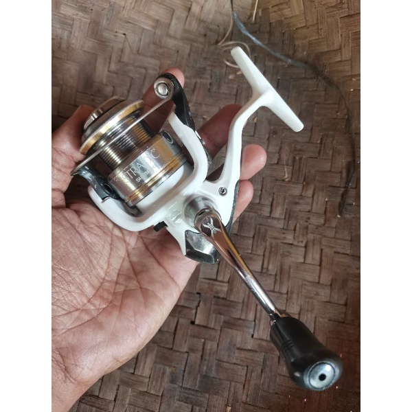 shimano stradic 2500 fj second