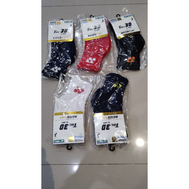 kaos kaki yonex pendek original