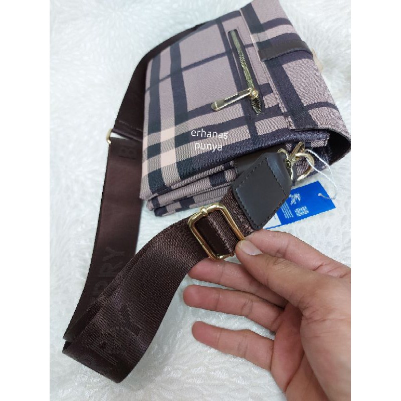 SELEMPANG 3RUANG BURBERRY2016#