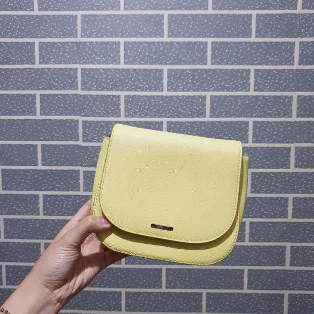 TAS BERSHKA SLINGBAG ORIGINAL