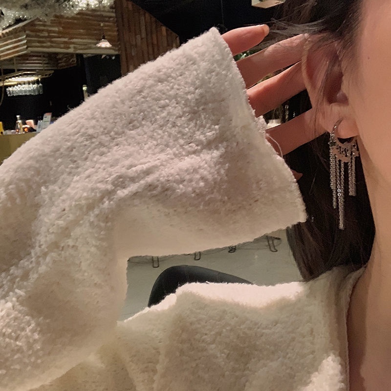 Seri garam gadis rumbai telinga klip trendi anting-anting wanita ins gaya niche desain canggih antin