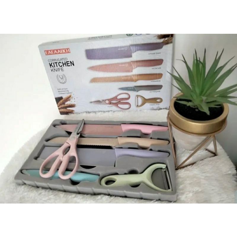 satu set pisau keramik premium