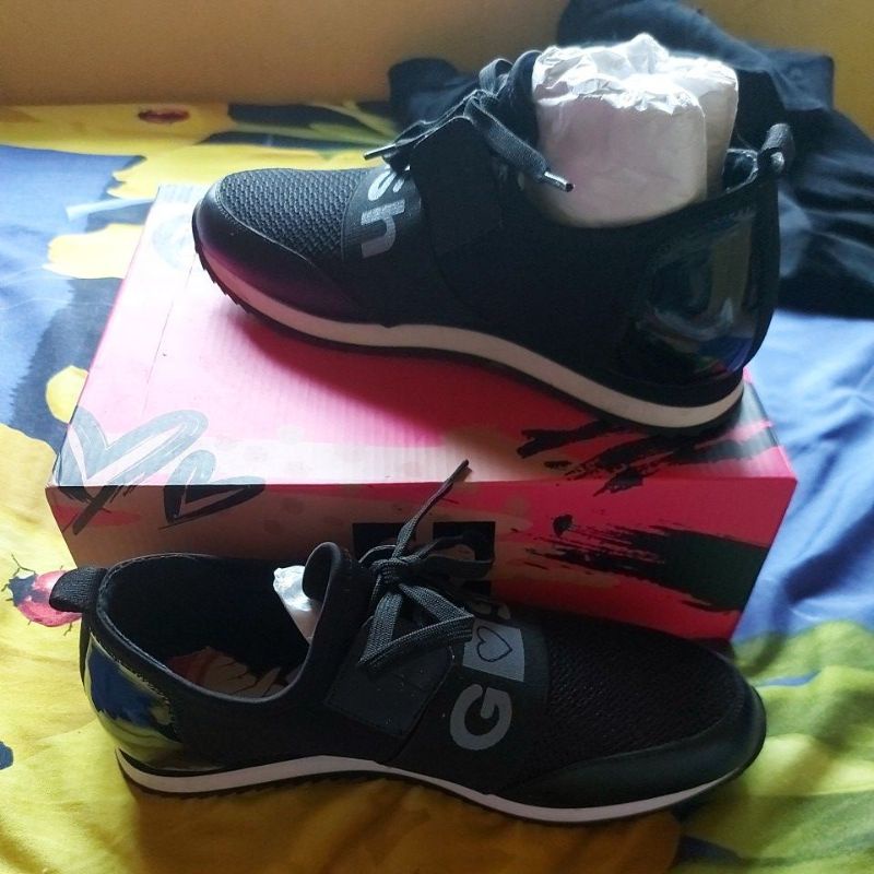 prelove original GOSH Sepatu wanita