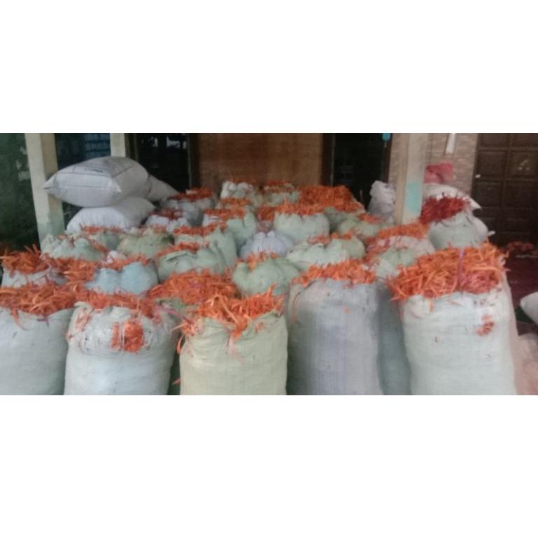 

ㅏ Kayu secang Asli galih serut halus 1kg