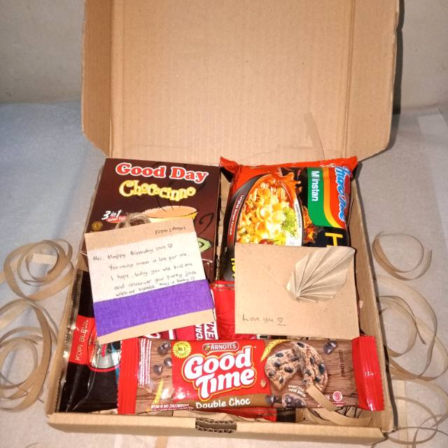 

Snack box/Gift Box/bucket Snack