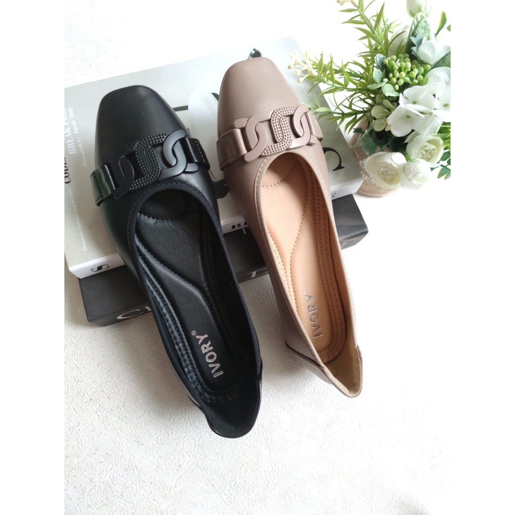 IVORY 610 Sepatu Flat Wanita Ukuran Jumbo 41 42 43 44 45