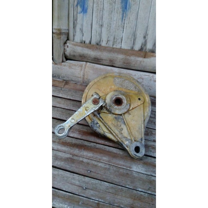 tutup tromol rumah kampas rem belakang jialing