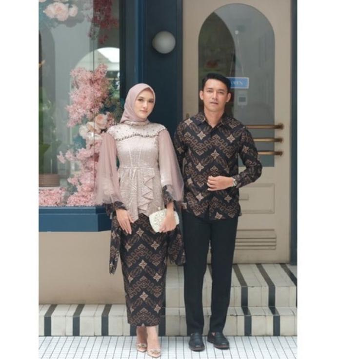 Termurah Couple Kebaya Tunangan Lamaran, Kebaya Wisuda, Kebaya Modern, Couple Tunangan Lamaran kekin