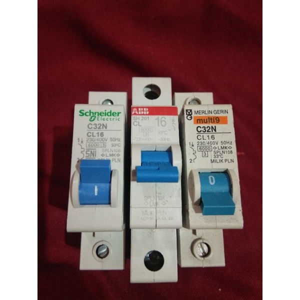 mcb Multi Merlin gerint schneider abb16A modif