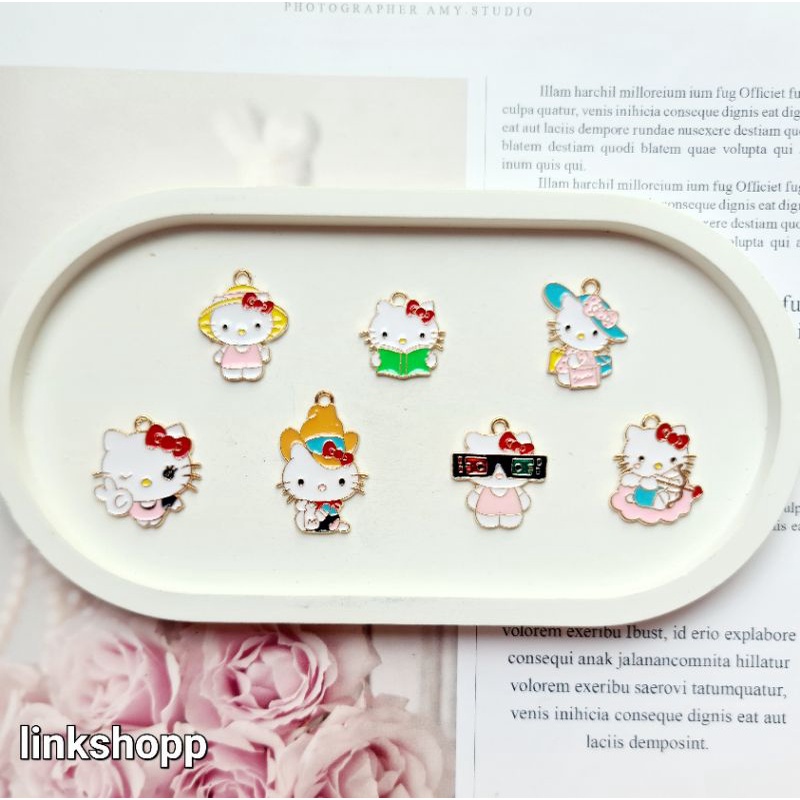 CHARM ENAMEL HELLO KITTY LUCU LIONTIN HK