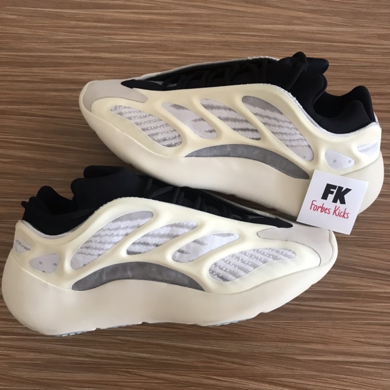 YEEZY 700 V3 AZAEL || arzareth alvah static enflame mnvn