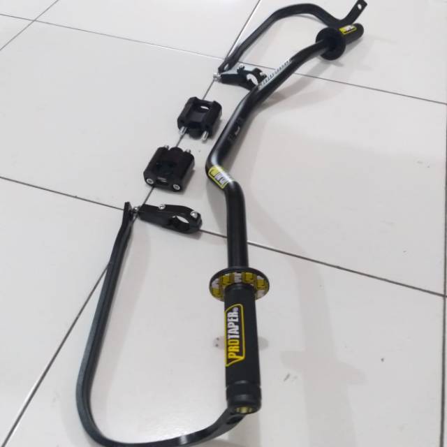 Paket protaper/stang fatbar protaper + handguard tulang besi protaper +handgrip protaper/PROTAPER