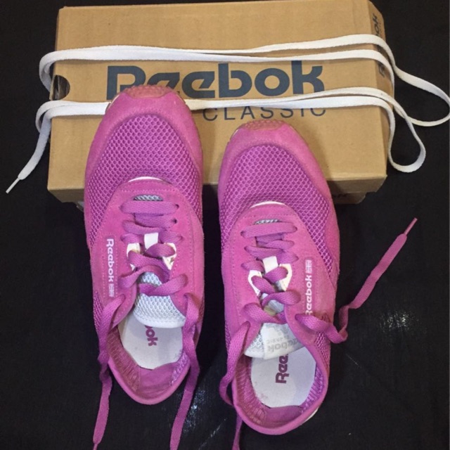 Sneakers Reebok / sepatu reebok