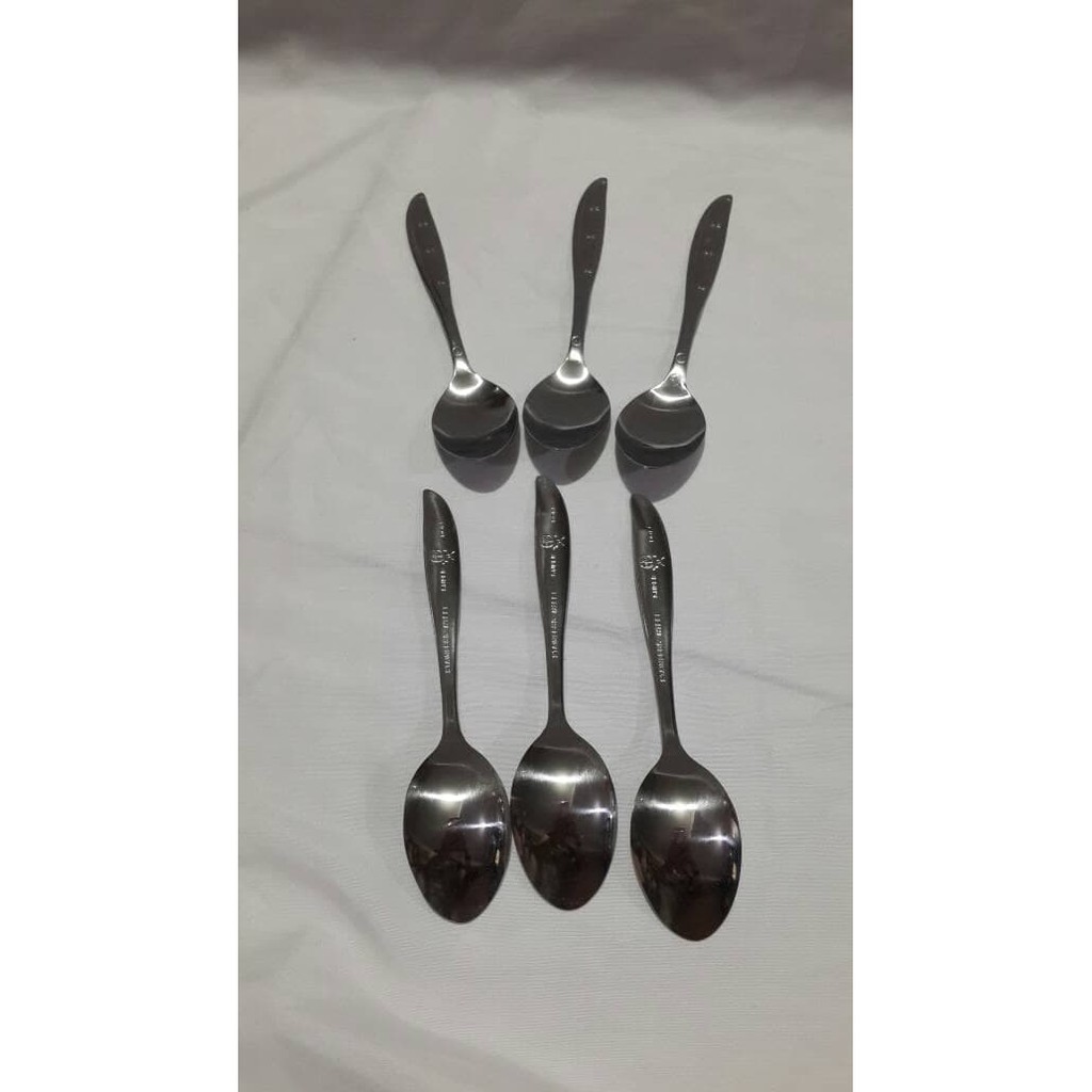 Sendok Teh Merek Super Doll 6 Pcs Dimensi : Panjang x Lebar x Tinggi = 145mm x 80mm x 25mm