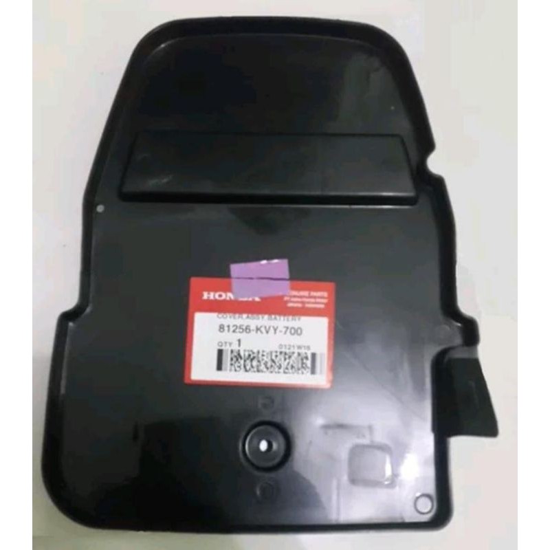 Cover Tutup Aki / Cover Accu Bagasi Beat Karbu ori AHM