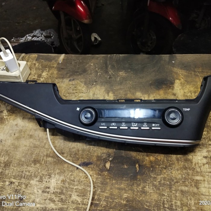 PANEL INDIKATOR DIGITAL AC INNOVA REBORN TYPE V Q VENTURER ORIGINAL