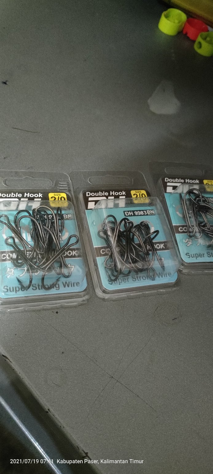 Double Hook Centro 9983bn