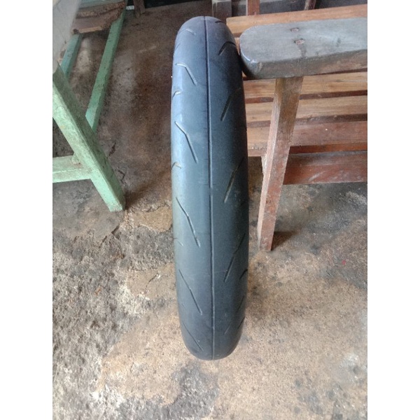IRC RAZZO 90/80-17