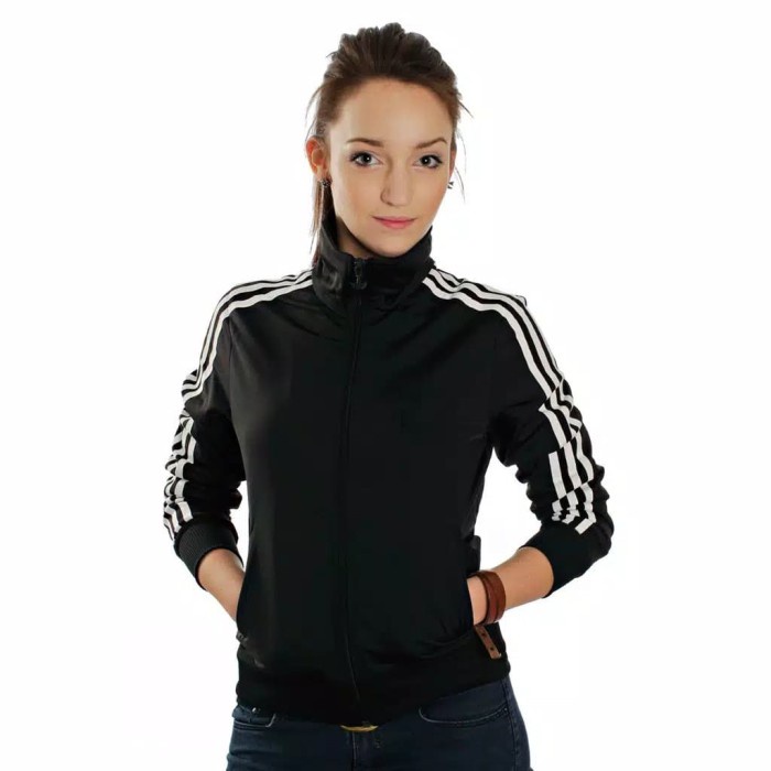 Jaket Wanita Jaket Training/Olahraga Hitam Wanita List Putih M-XL(U2O2) Jaket Wanita Crop REAL PICT 