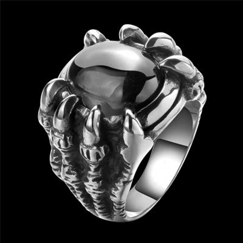 Cincin Ruby Hitam Desain Naga Enam Cakar Gaya Gothic Untuk Pria