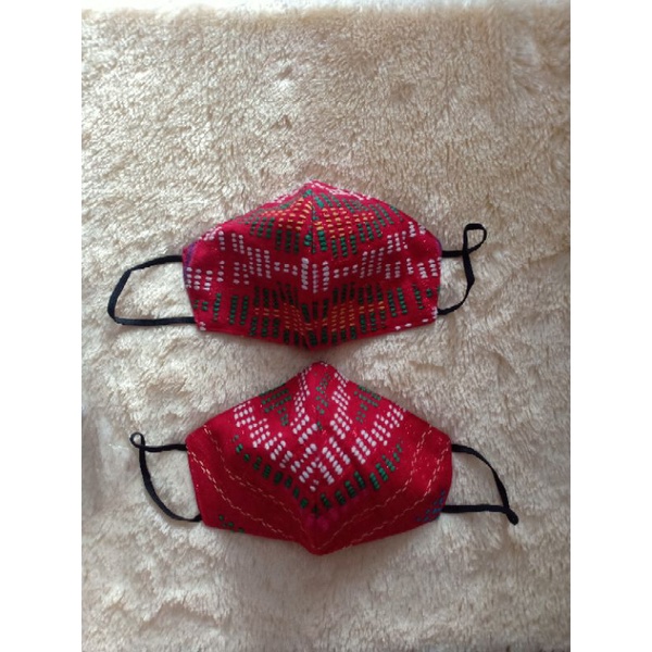 Masker Ulos sadum merah