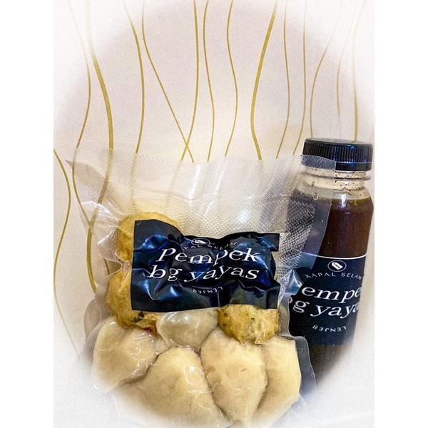 

PEMPEK SELAM KECIL+ADAAN 10 PCS + CUKO 200 ML