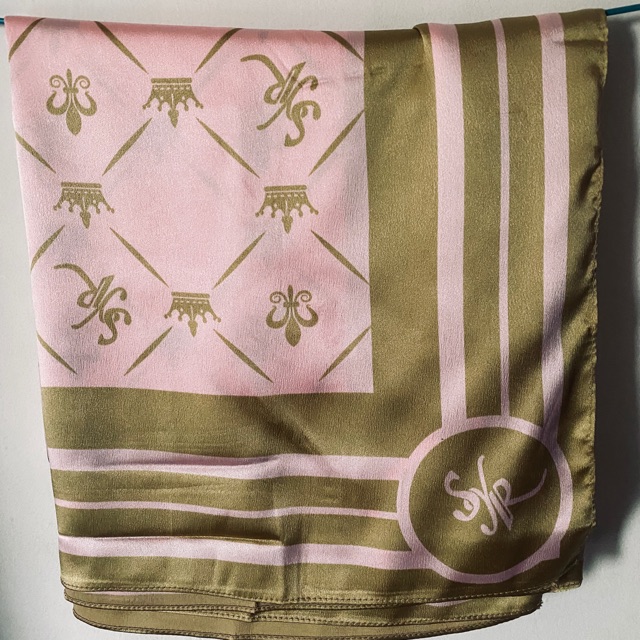 New Syahrini Scarf pink by FatimahSyahrini