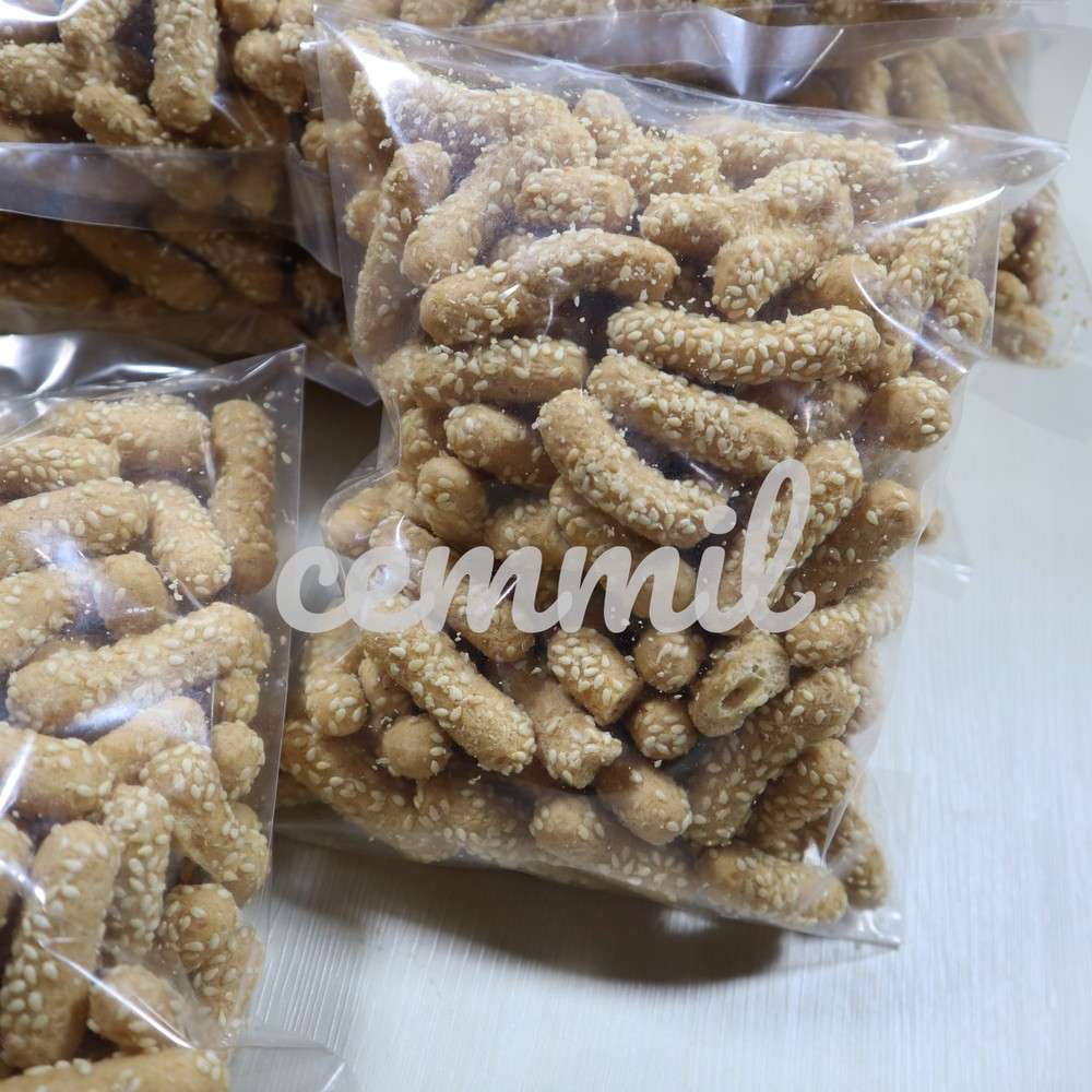 

KECIPUT PANJANG kiloan 300gram / Aneka snack / camilan / jajan kiloan