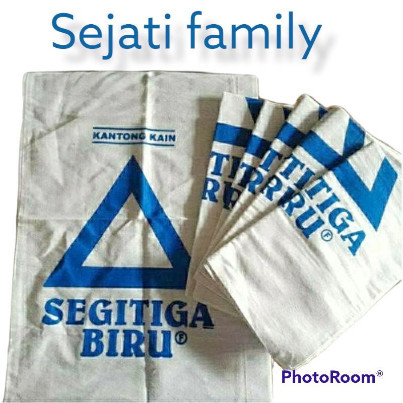 Kantong Gandum Segitiga Biru