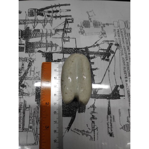 Isolator Keramik Model Telur