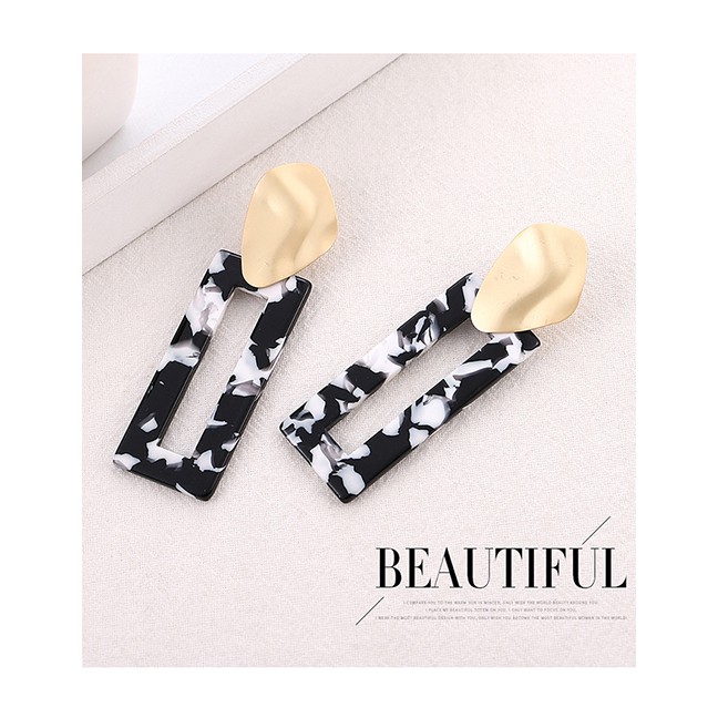LRC Anting Tusuk Fashion Lotus Leaf Geometric Earrings Y6132X