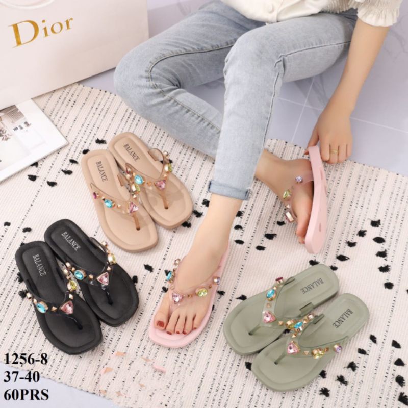 Sandal Jepit Tali Studded Balance 1256