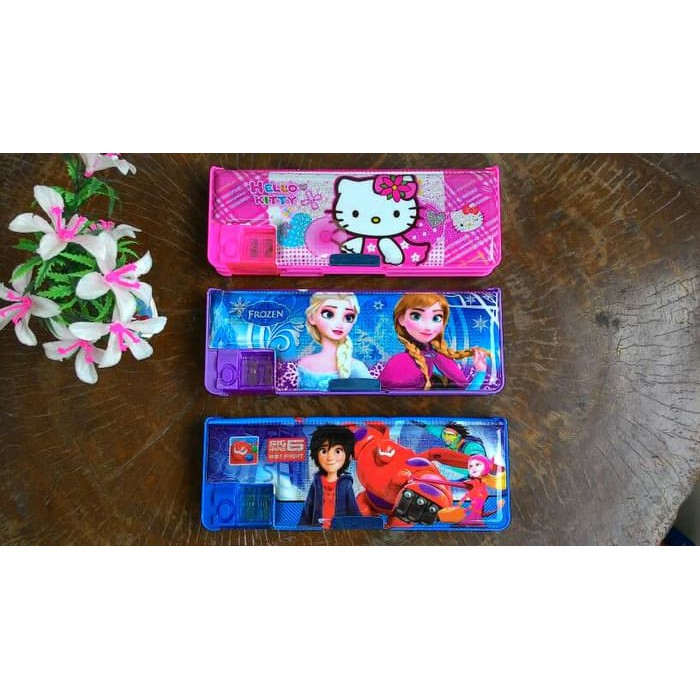 

Kotak pensil + serutan / tempat pensil karakter