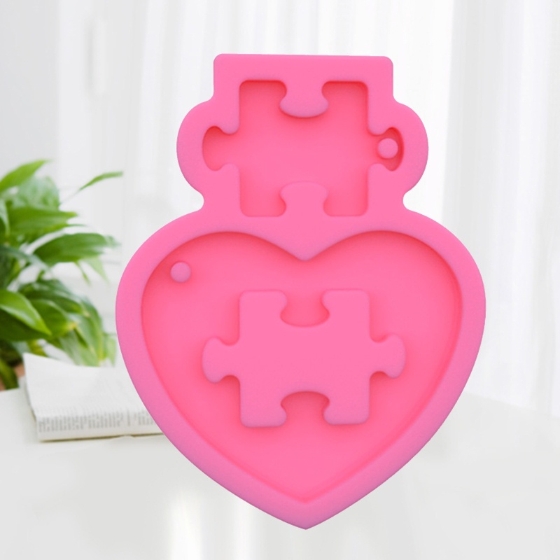 SIY  Super Glossy Love Heart Keychain Crystal Epoxy Resin Mold Pendant Silicone Mould