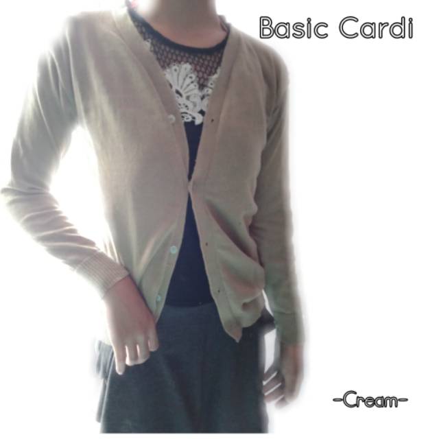 Basic Cardigan Wanita | Outer Wanita