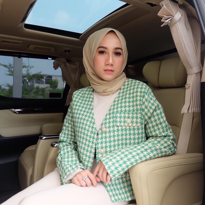 Blazer Livia // Baju Atasan Wanita Blazer Zara Tweed Woll Rajut Import Premium Bangkok