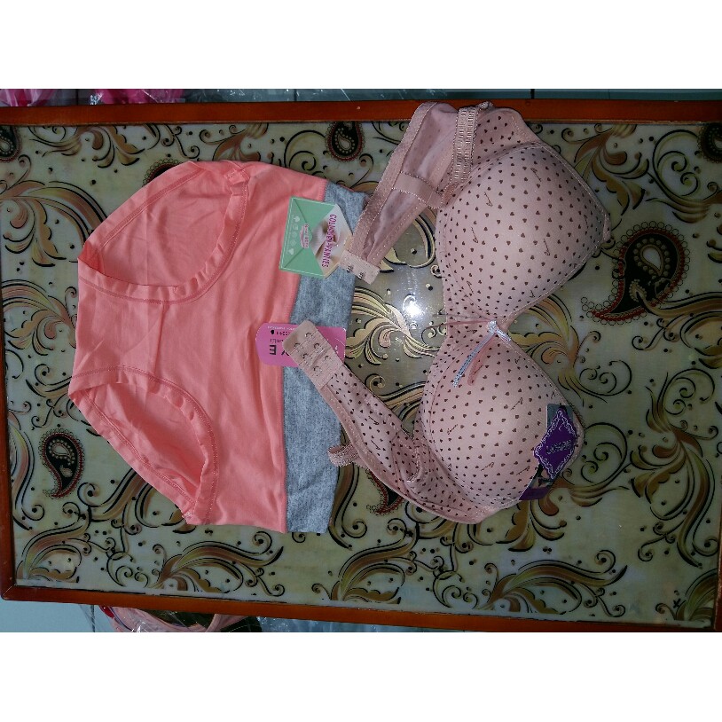Satu set bra dan cd wanita -set bra dan celana dalam wanita ,BRA UKURAN 38