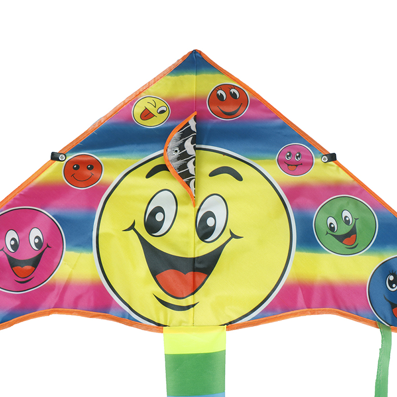 Brightid 1 Set Layang-Layang Motif Smiley Face Ukuran 80x45cm Dengan Tali 50m Untuk Outdoor