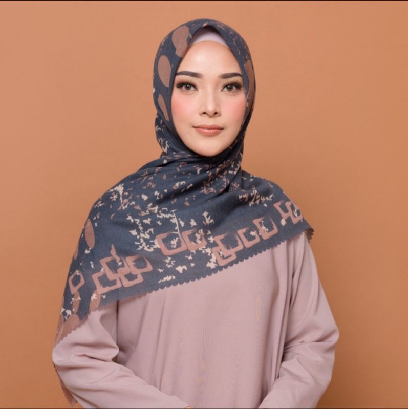hijab jilbab segi empat motif zm zaskia mecca paola Dove